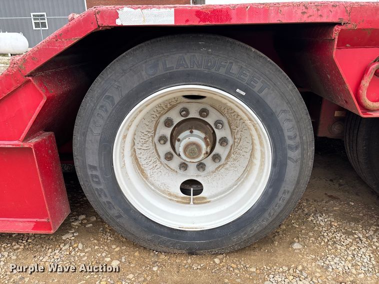 image for item EV3398 1999 Eager Beaver 50GSL/3 lowboy equipment trailer