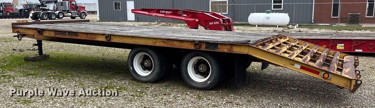 image for item EV3399 1988 Load King 202LT equipment trailer