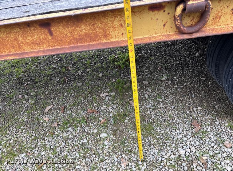 image for item EV3399 1988 Load King 202LT equipment trailer