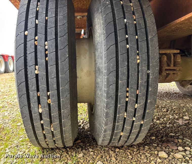 image for item EV3399 1988 Load King 202LT equipment trailer