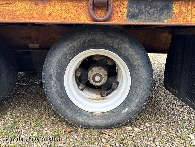 image for item EV3399 1988 Load King 202LT equipment trailer