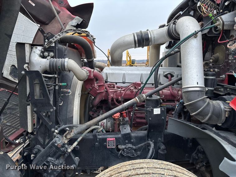 image for item EV3415 2014 Mack Titan TD713 semi truck