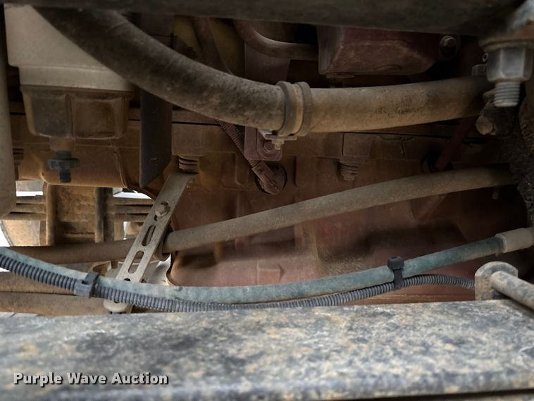 image for item EV3415 2014 Mack Titan TD713 semi truck