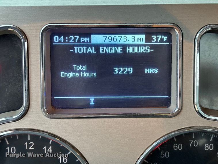 image for item EV3415 2014 Mack Titan TD713 semi truck