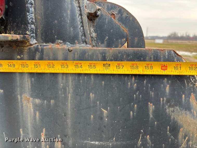 image for item EV3437 1988 GMC C7 dump truck