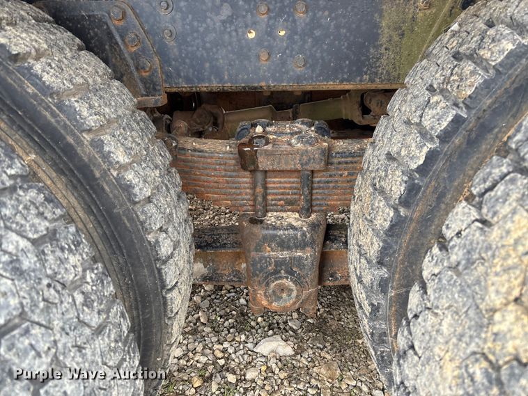 image for item EV3437 1988 GMC C7 dump truck