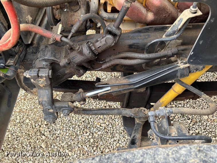 image for item EV3437 1988 GMC C7 dump truck