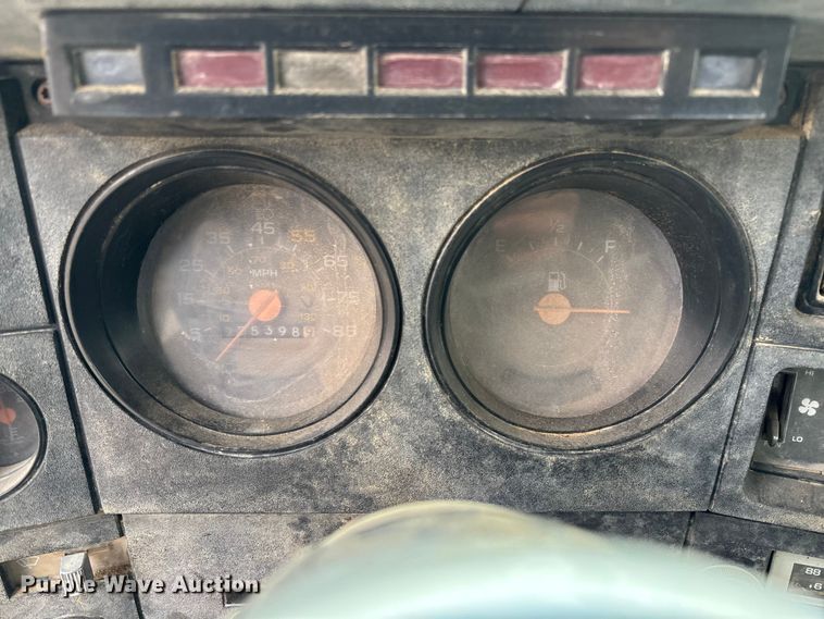 image for item EV3437 1988 GMC C7 dump truck