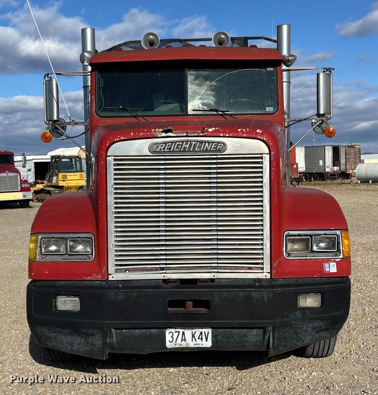 image for item EV3470 1990 Freightliner USF-1E dump truck