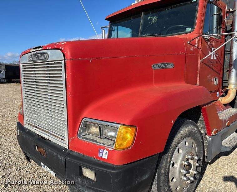 image for item EV3470 1990 Freightliner USF-1E dump truck