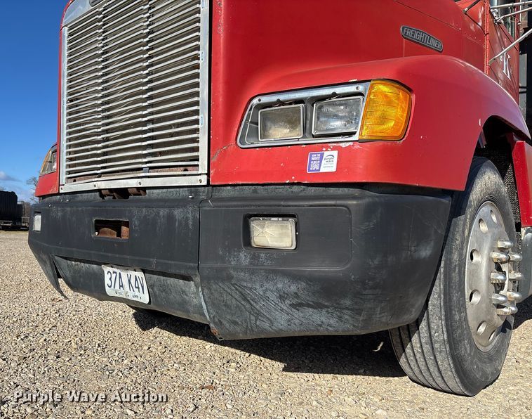 image for item EV3470 1990 Freightliner USF-1E dump truck