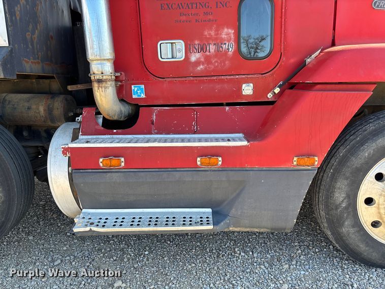 image for item EV3470 1990 Freightliner USF-1E dump truck