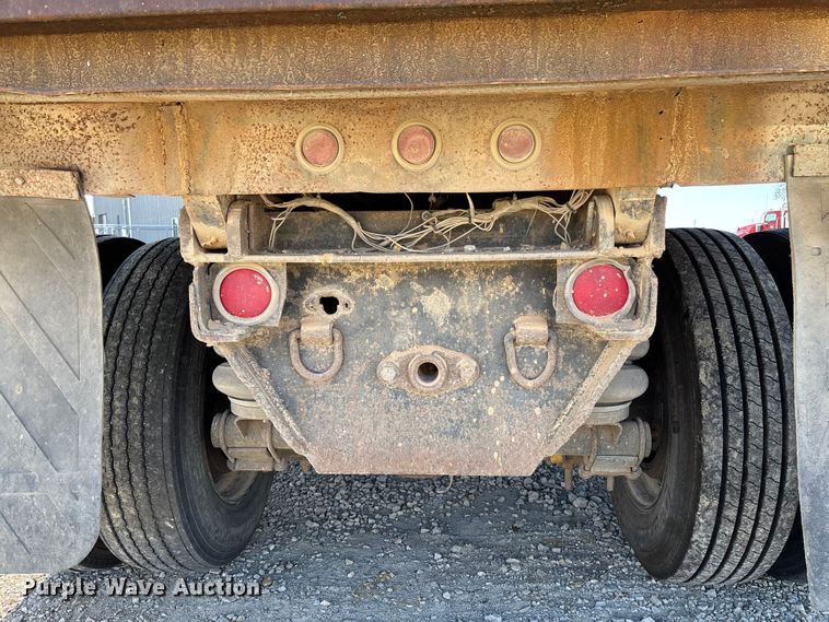 image for item EV3470 1990 Freightliner USF-1E dump truck