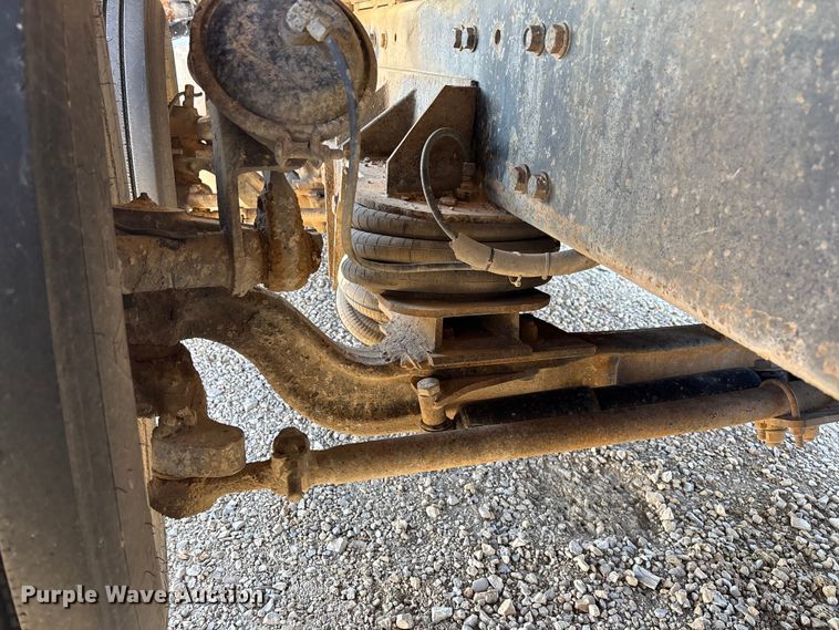 image for item EV3470 1990 Freightliner USF-1E dump truck