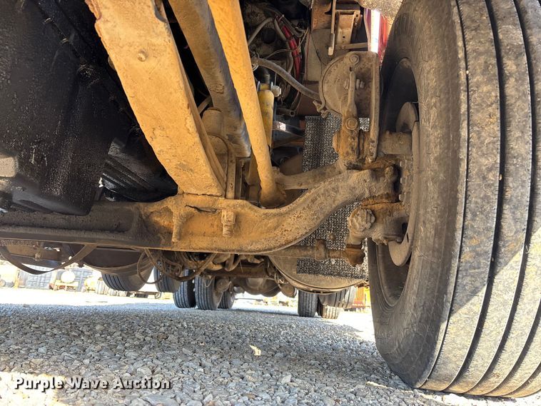 image for item EV3470 1990 Freightliner USF-1E dump truck