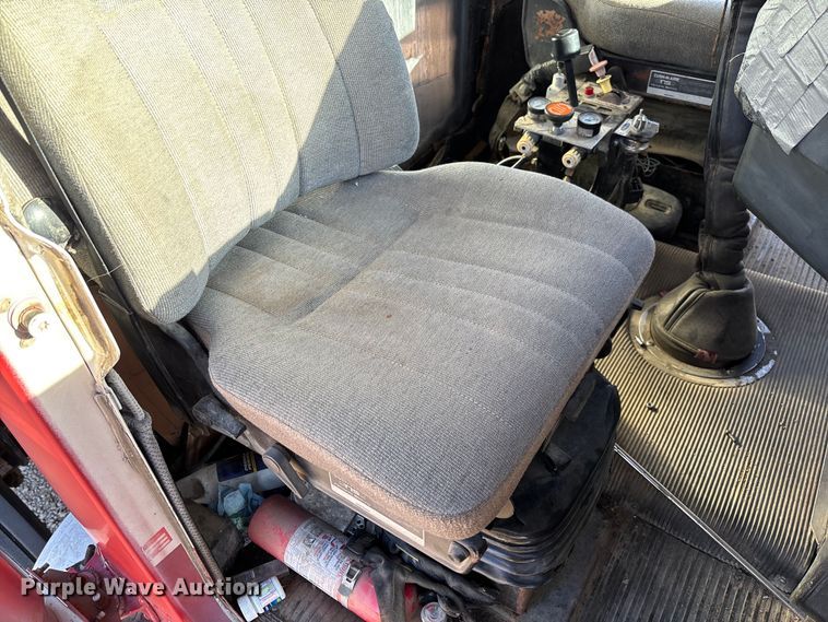 image for item EV3470 1990 Freightliner USF-1E dump truck