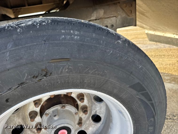 image for item FB0486 2009 Timpte, Inc grain trailer