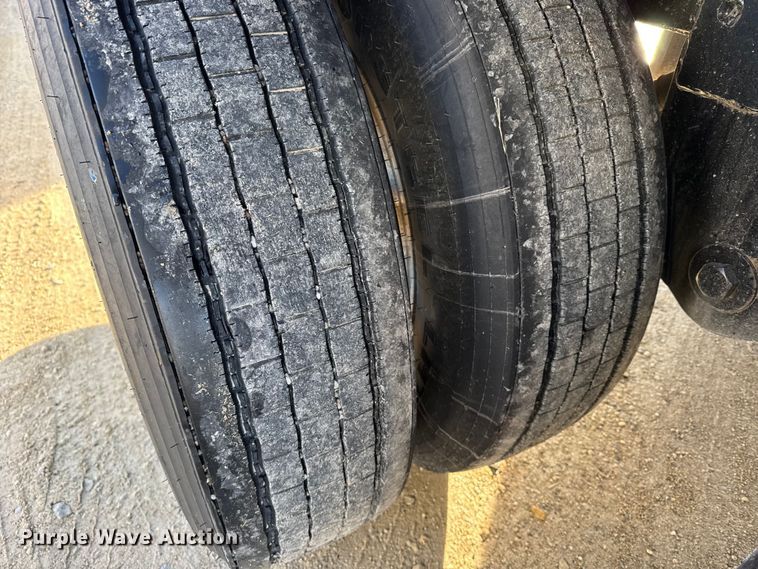 image for item FB0486 2009 Timpte, Inc grain trailer