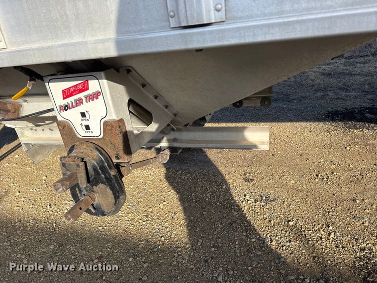 image for item FB0487 2013 Cornhusker grain trailer