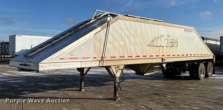 image for item FB0488 2019 Maxxim Sand trailer  bottom dump trailer