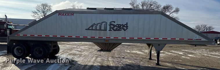 image for item FB0488 2019 Maxxim Sand trailer  bottom dump trailer