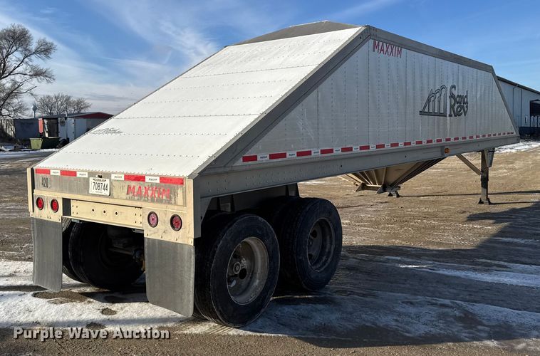 image for item FB0488 2019 Maxxim Sand trailer  bottom dump trailer