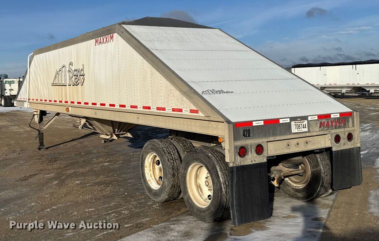 image for item FB0488 2019 Maxxim Sand trailer  bottom dump trailer