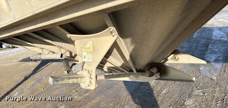 image for item FB0488 2019 Maxxim Sand trailer  bottom dump trailer