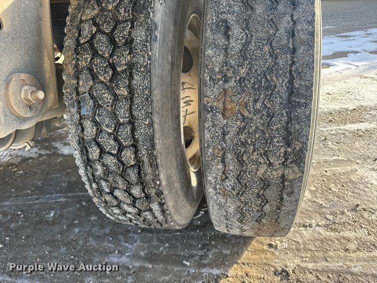 image for item FB0488 2019 Maxxim Sand trailer  bottom dump trailer