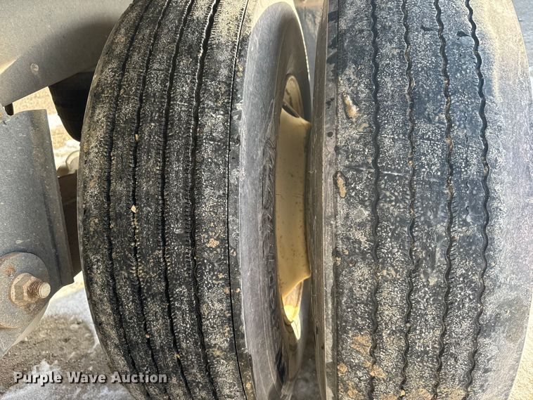 image for item FB0488 2019 Maxxim Sand trailer  bottom dump trailer