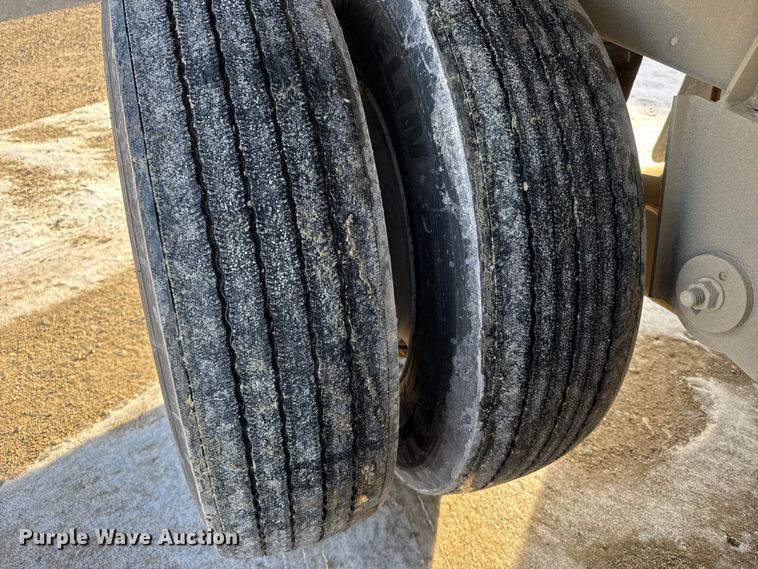 image for item FB0488 2019 Maxxim Sand trailer  bottom dump trailer