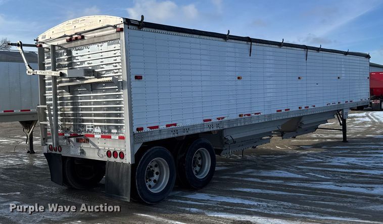 image for item FB0489 2010 Timpte, Inc grain trailer