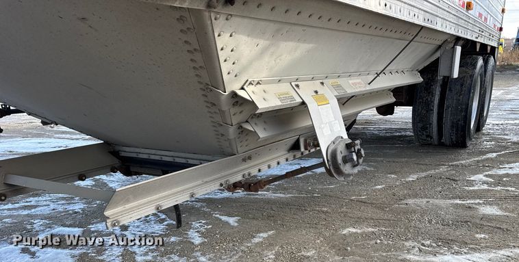 image for item FB0489 2010 Timpte, Inc grain trailer