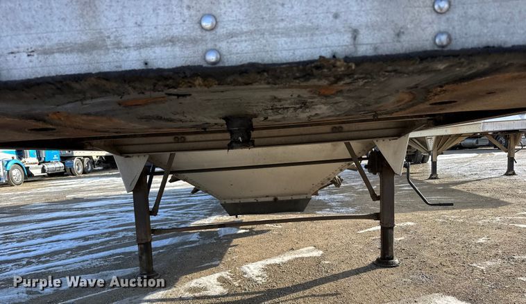 image for item FB0489 2010 Timpte, Inc grain trailer