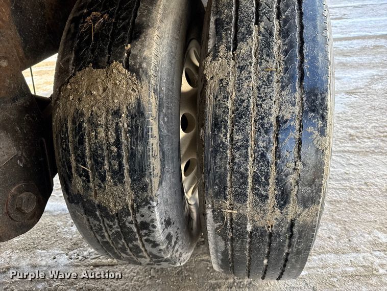 image for item FB0489 2010 Timpte, Inc grain trailer