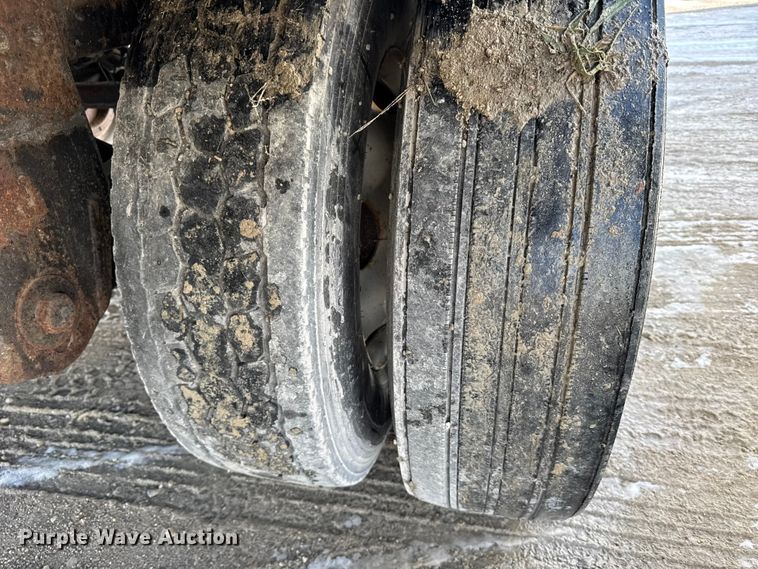 image for item FB0489 2010 Timpte, Inc grain trailer