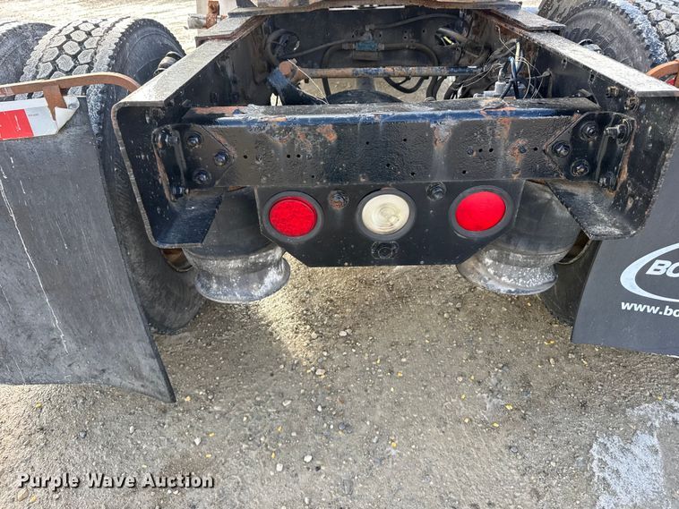 image for item FB0491 1999 Freightliner Century Class semi truck