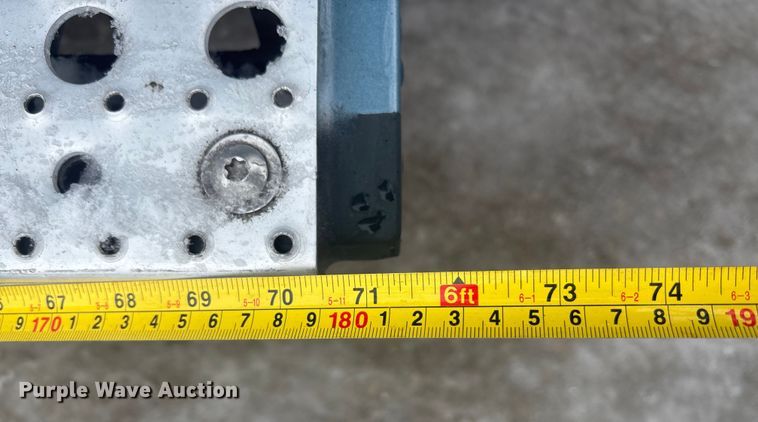 image for item FG1503 2009 Freightliner CST120 semi truck