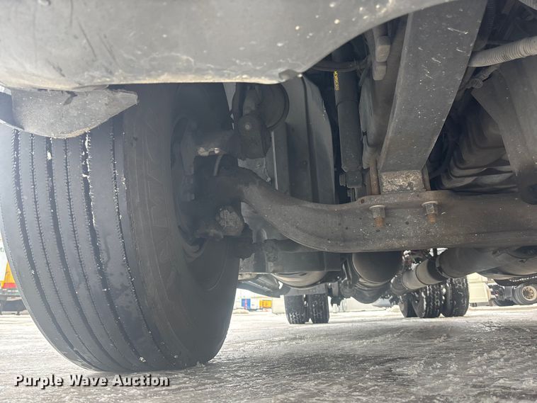 image for item FG1503 2009 Freightliner CST120 semi truck