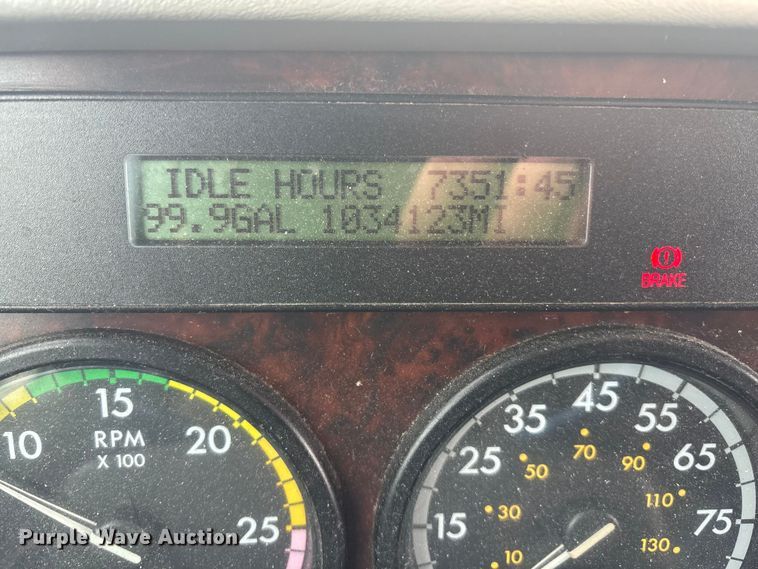 image for item FG1503 2009 Freightliner CST120 semi truck