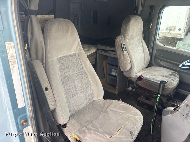 image for item FG1503 2009 Freightliner CST120 semi truck