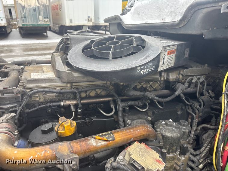 image for item FG1503 2009 Freightliner CST120 semi truck