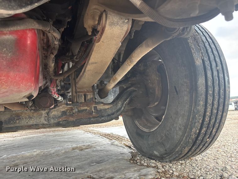 image for item FG1545 2012 Kenworth T800 semi truck