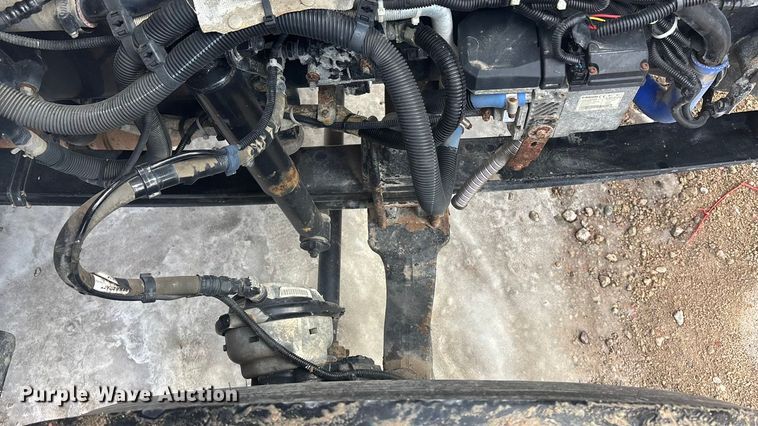 image for item FG1545 2012 Kenworth T800 semi truck