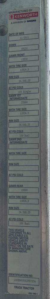 image for item FG1545 2012 Kenworth T800 semi truck