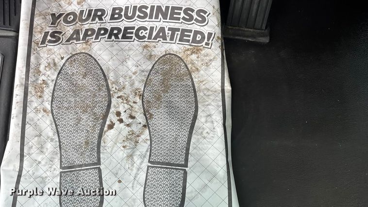 image for item FG1546 2018 Kenworth T880 semi truck