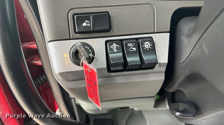 image for item FG1546 2018 Kenworth T880 semi truck