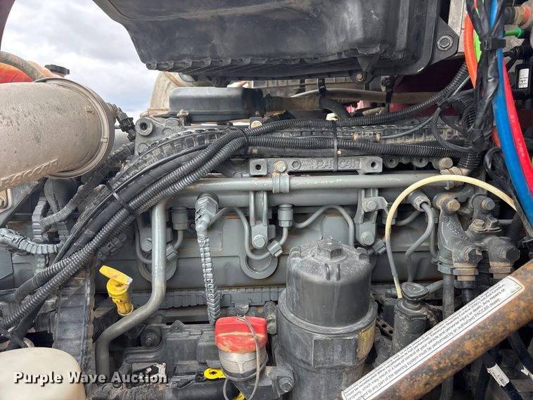 image for item FG1546 2018 Kenworth T880 semi truck