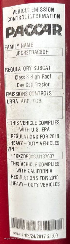 image for item FG1546 2018 Kenworth T880 semi truck