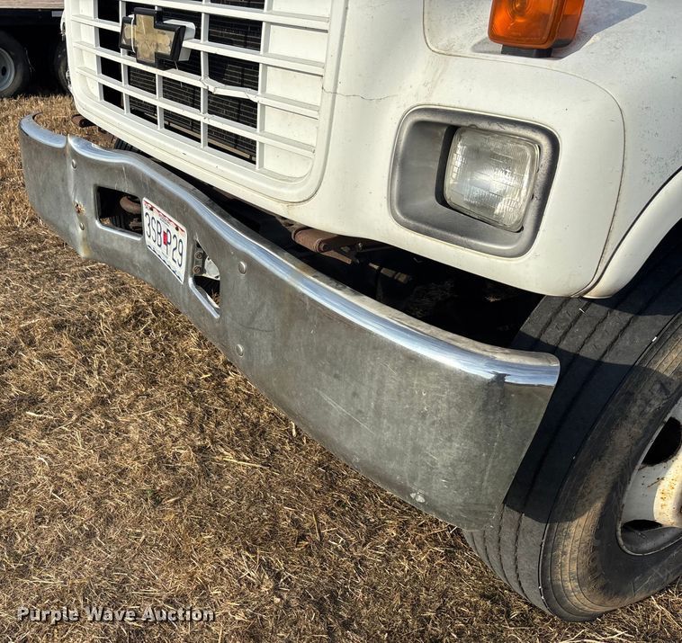 image for item FG1600 2001 Chevrolet C6500 dump truck